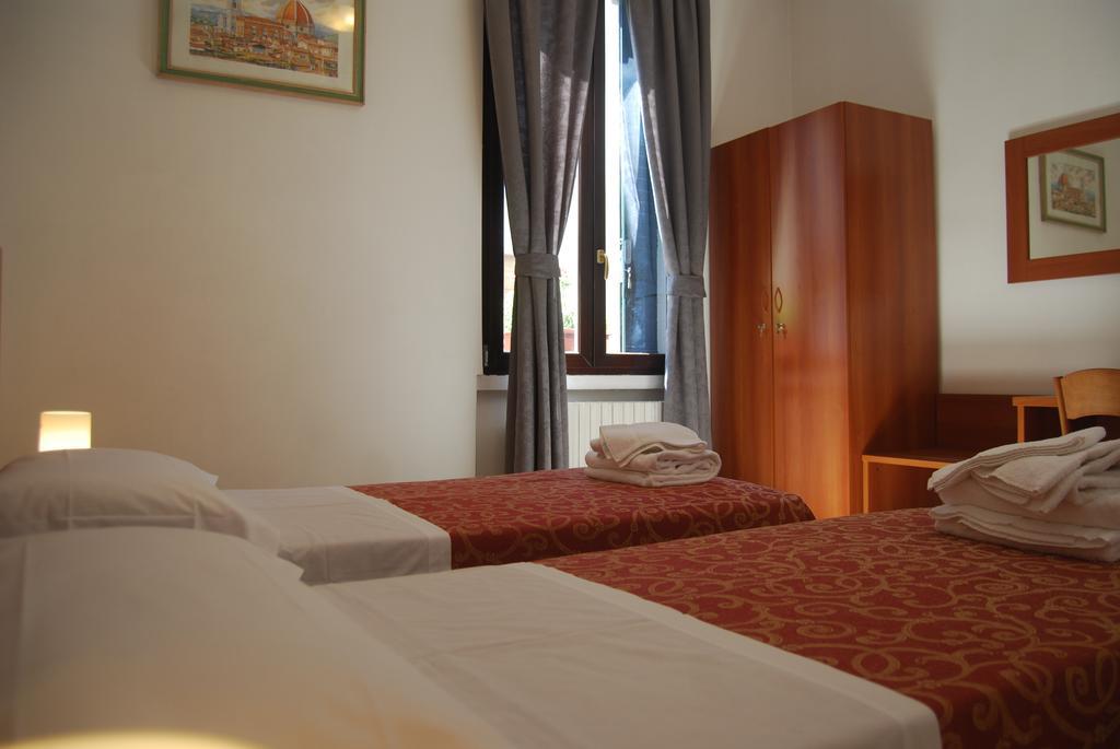 Hotel Dalmazia Флоренція Екстер'єр фото