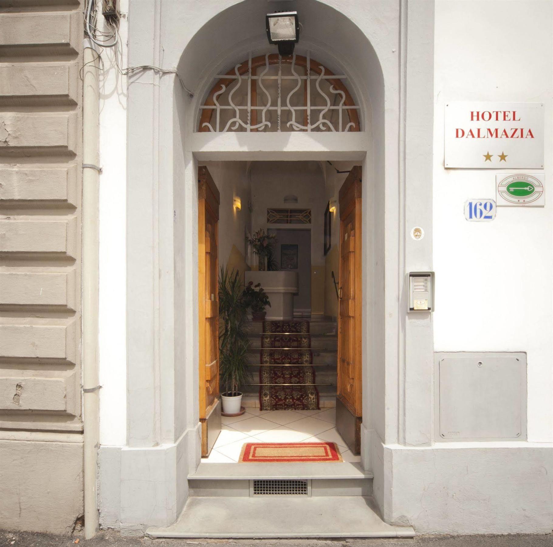 Hotel Dalmazia Флоренція Екстер'єр фото